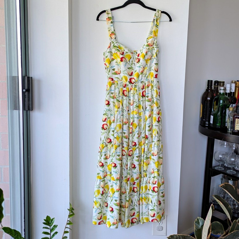 AQUA Women’s M White Floral Square Neck Strappy Smocked Midi Dress