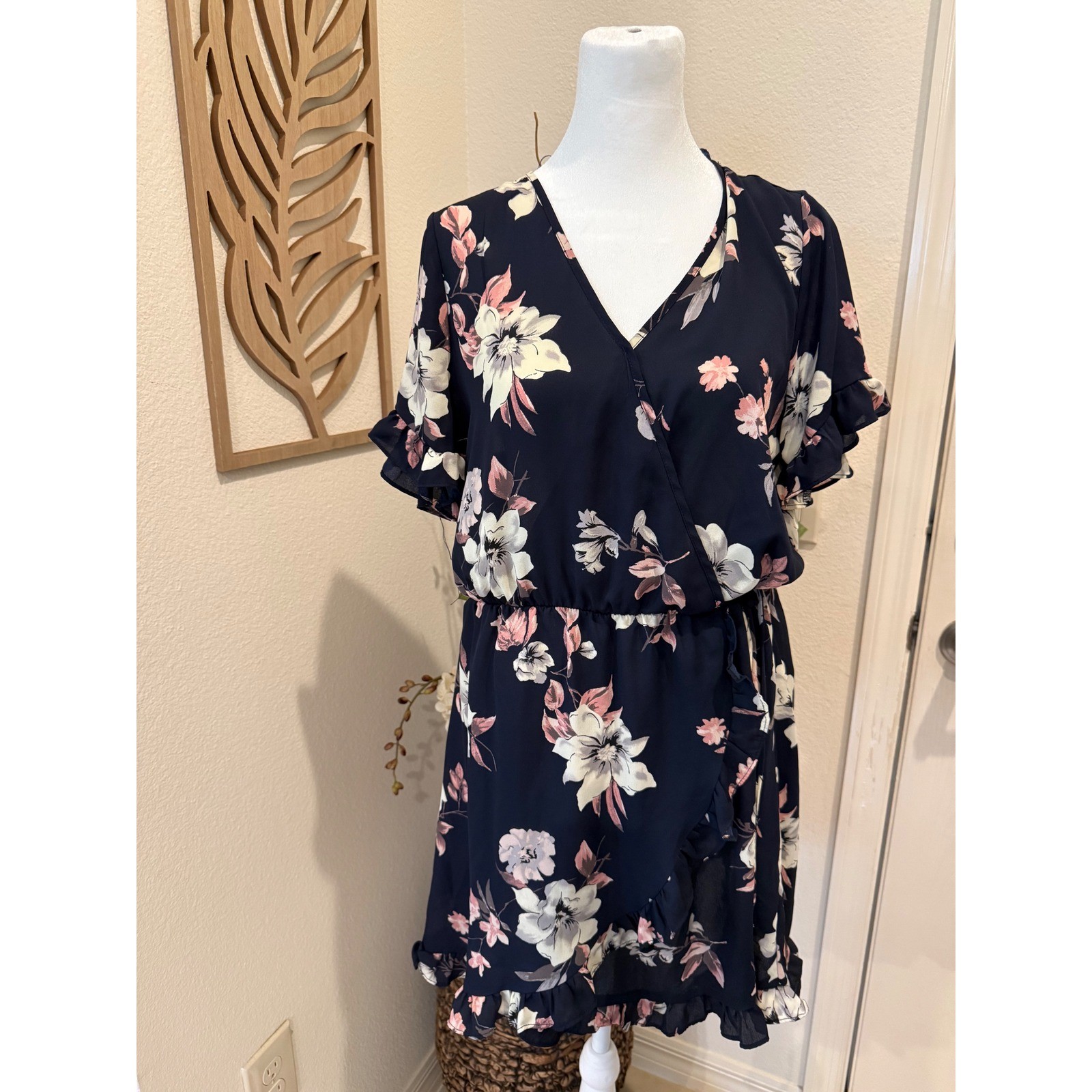 Sienna Sky Navy Blue Floral Faux Wrap Ruffle Mini Dress Medium 02CDR909