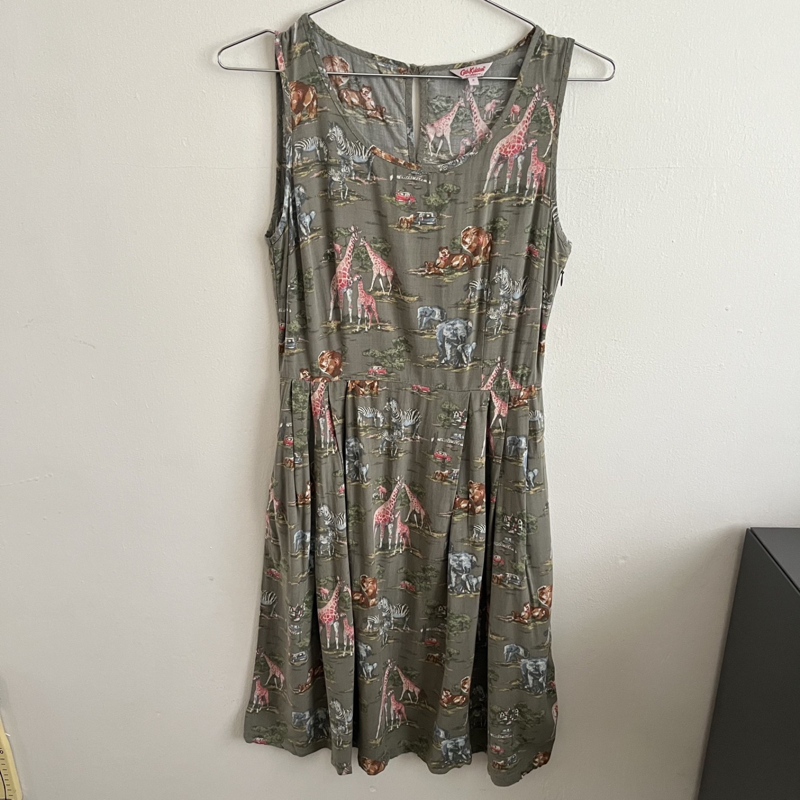 Cath Kidston Khaki Green Animals Safari Zoo Sleeveless Dress – Size UK 8