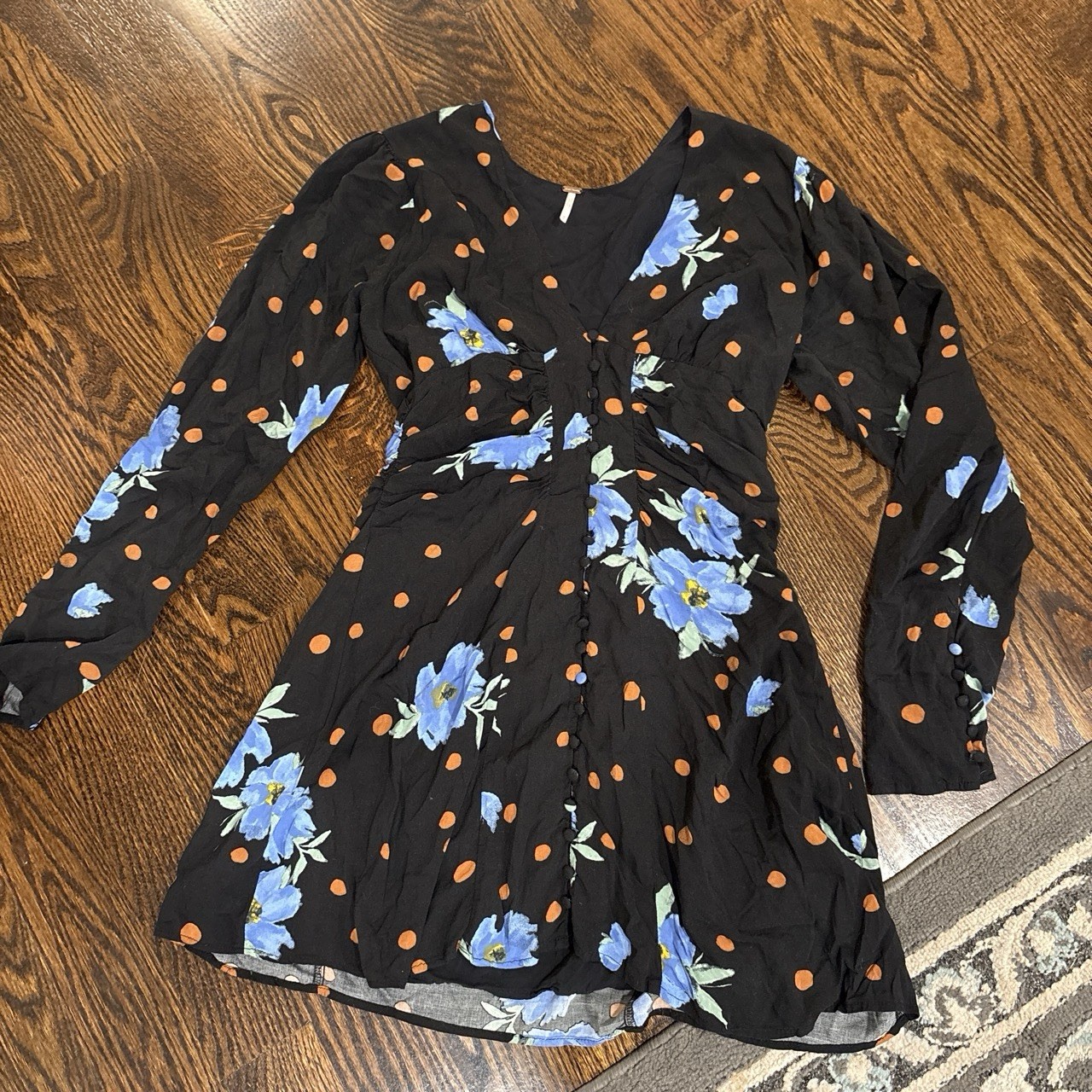 Free People Women’s Black Blue Floral Polka Dot Ruched V-Neck Mini Dress Sz M
