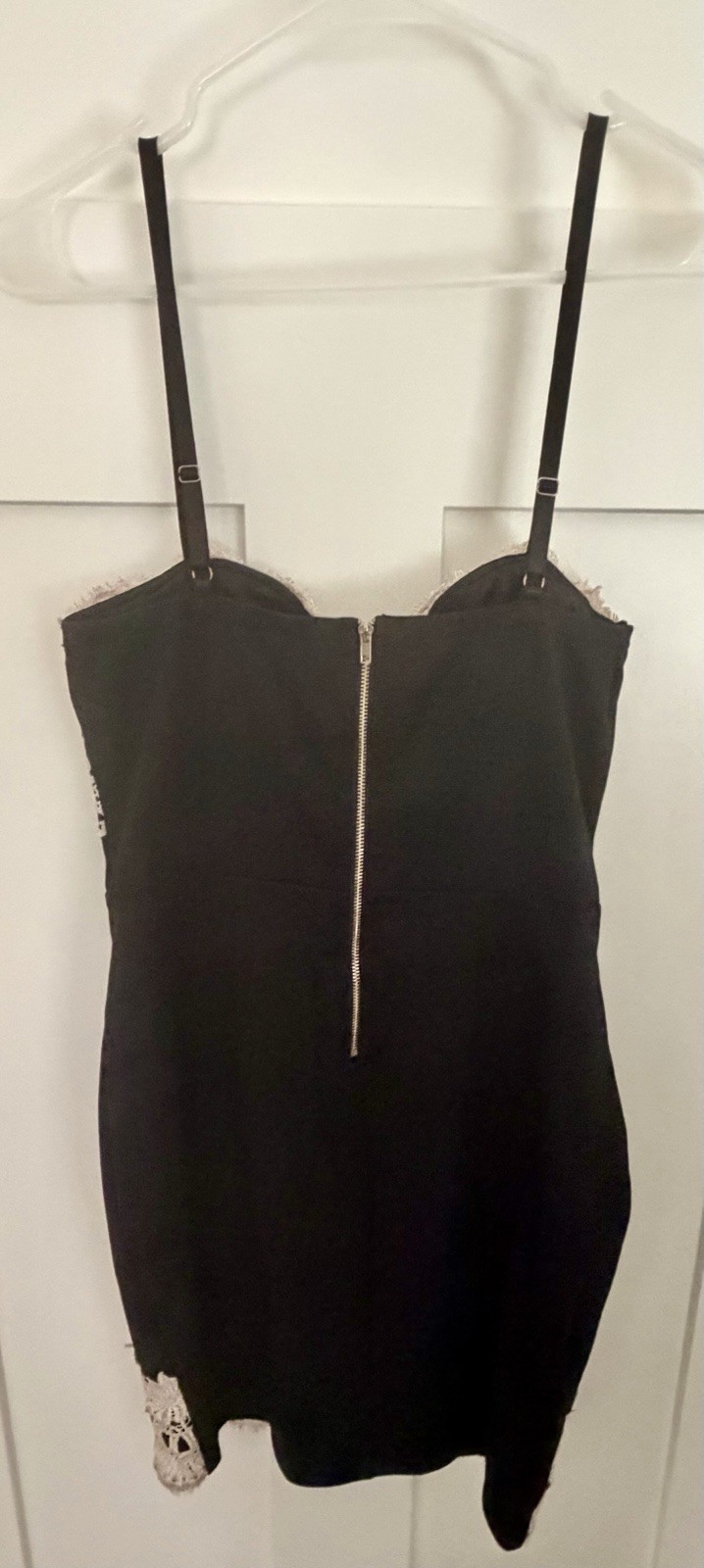Forever 21+ Black/Nude Sweetheart Bodycon Dress 0X Strappy Lace Trim Zip
