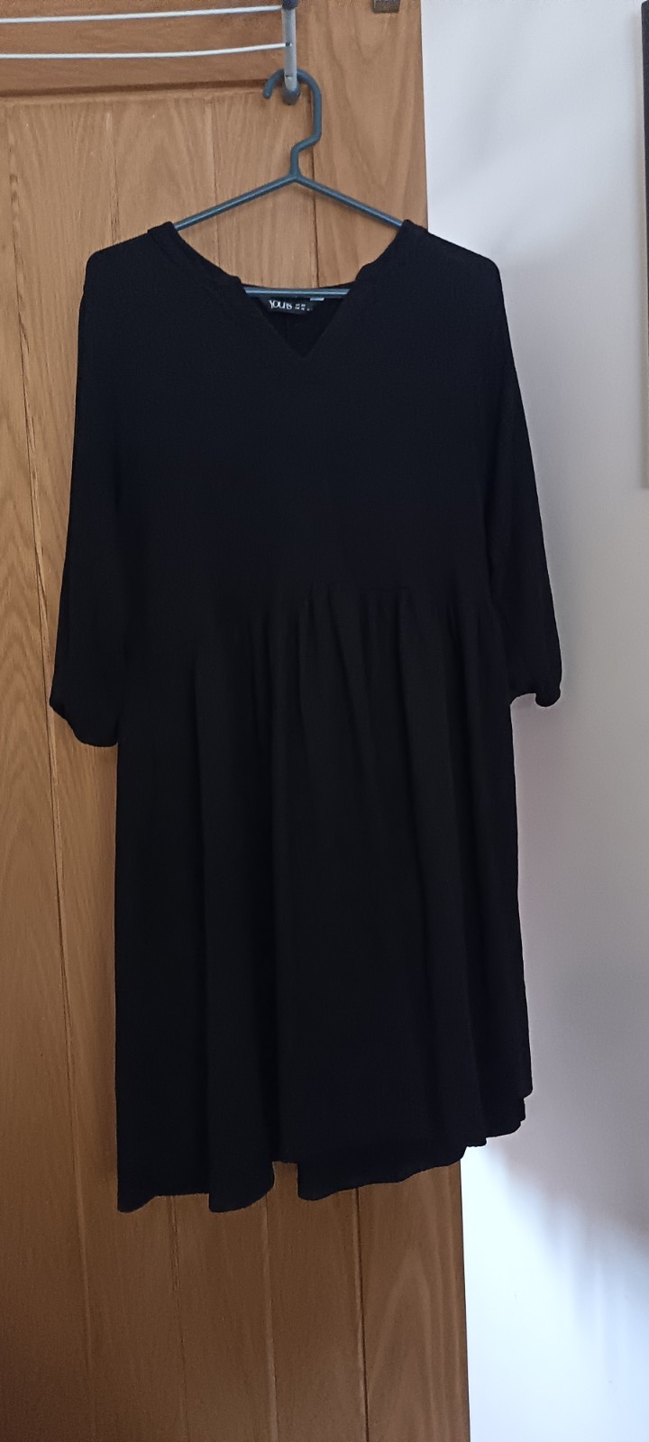 Yours Size 20 Skater Dress Long Sleeve black Curves