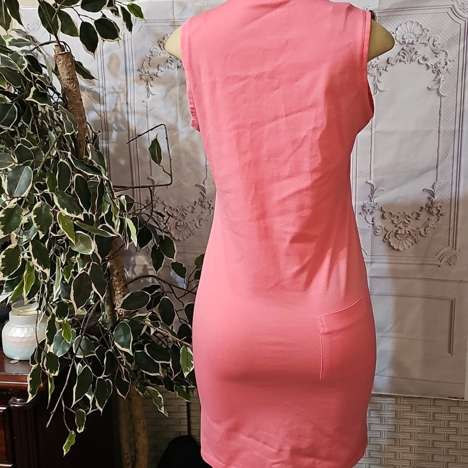 Peter Millar NWT Stand Up Ruffle Collar Coral 5 Button Dress With Back Pocket