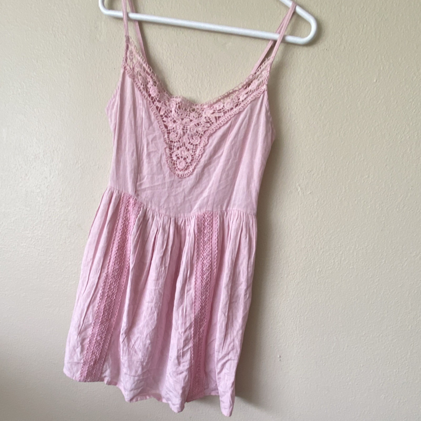 Jolie & Joy Pink Solid Lace Crochet Trim Scoop Neck Strappy Mini Dress M