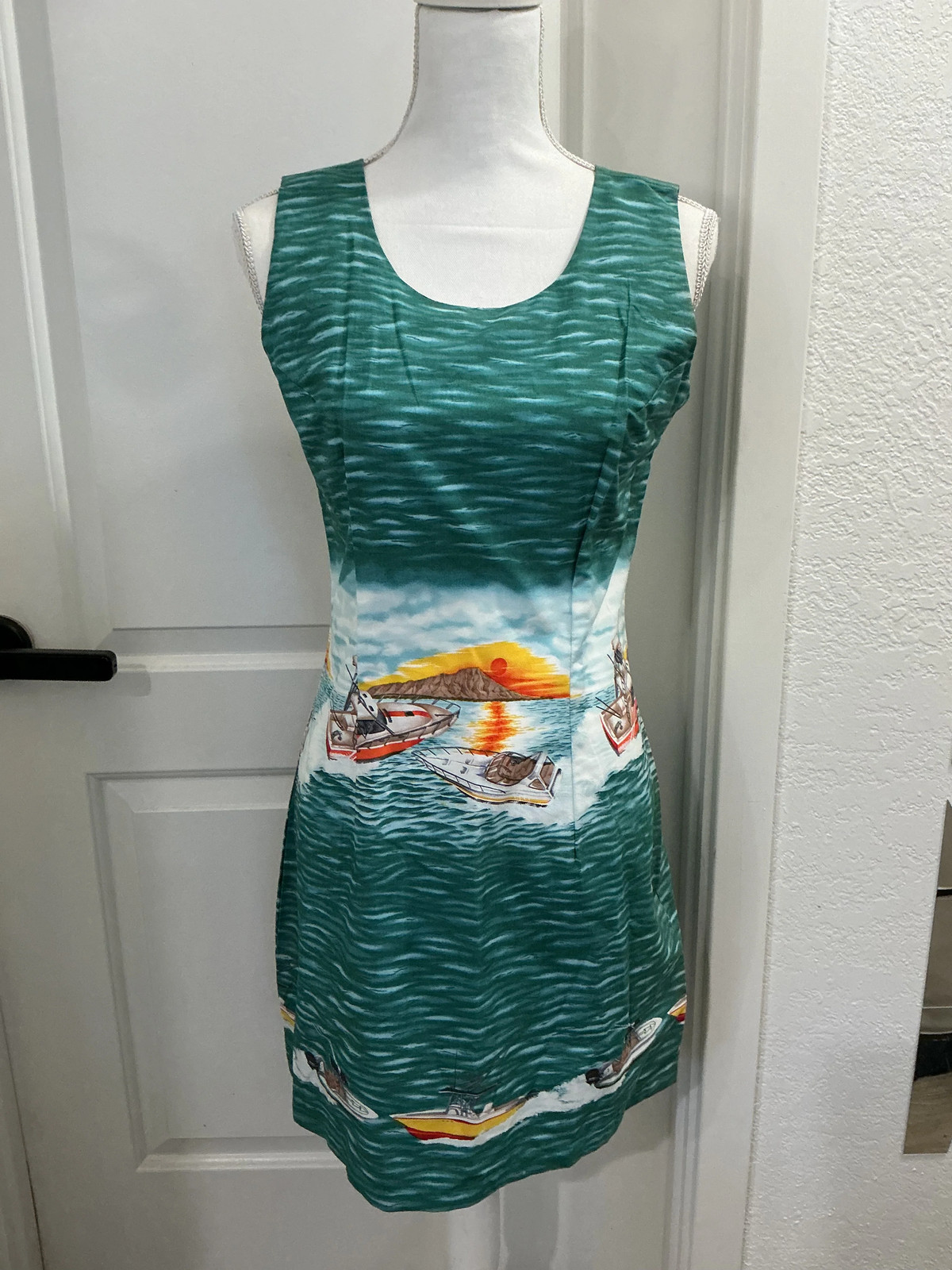 NWOT KY’S Hawaii Vintage Hawaiian Boats Fishing Green Mini Dress , S, M, L