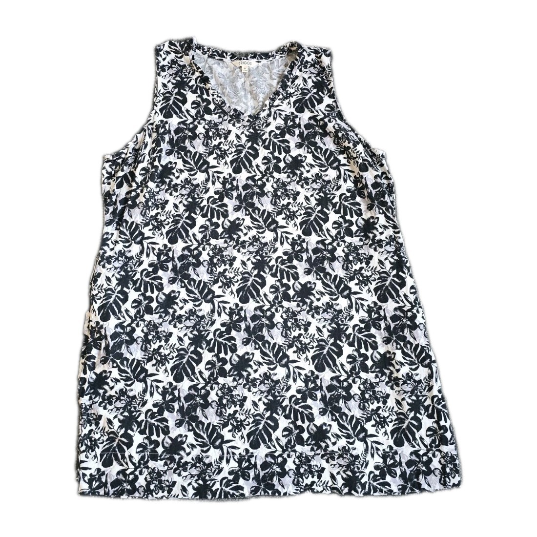 Briggs Woman Ruffle V-Neck Linen Blend Dress Black Black White Floral Resort 3X