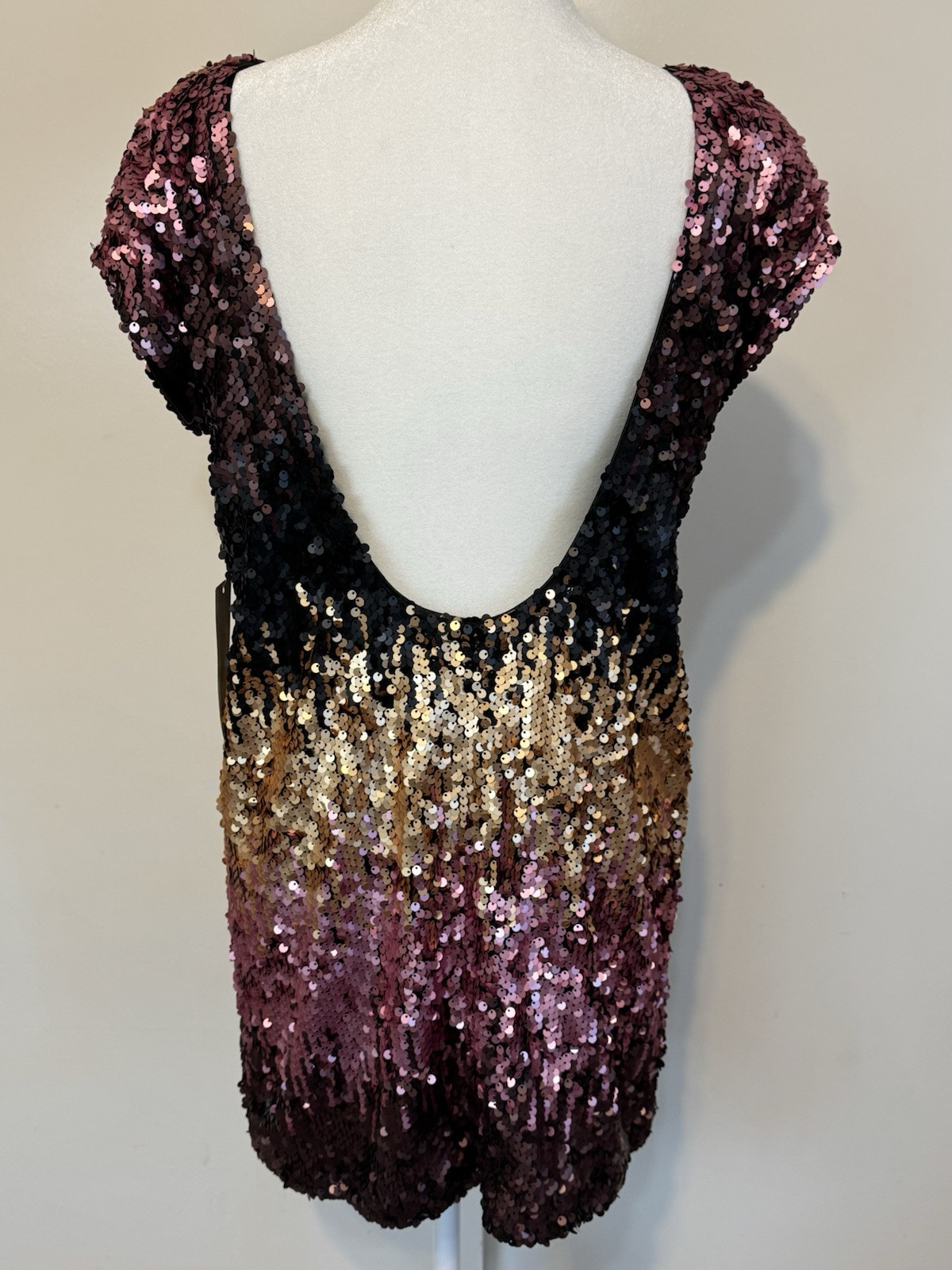 Tobi Shine Me Up Sequin Relaxed Mini Dress Size Small Pink Black Gold NWT