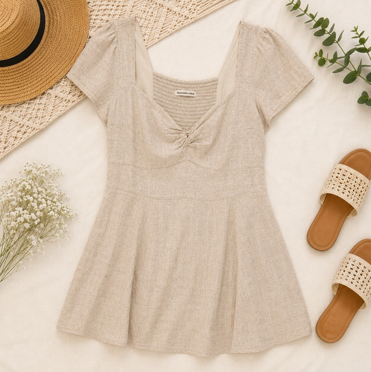 Abercrombie & Fitch Beige Solid Short A-Line Dress L Square Neck Puff Smocked