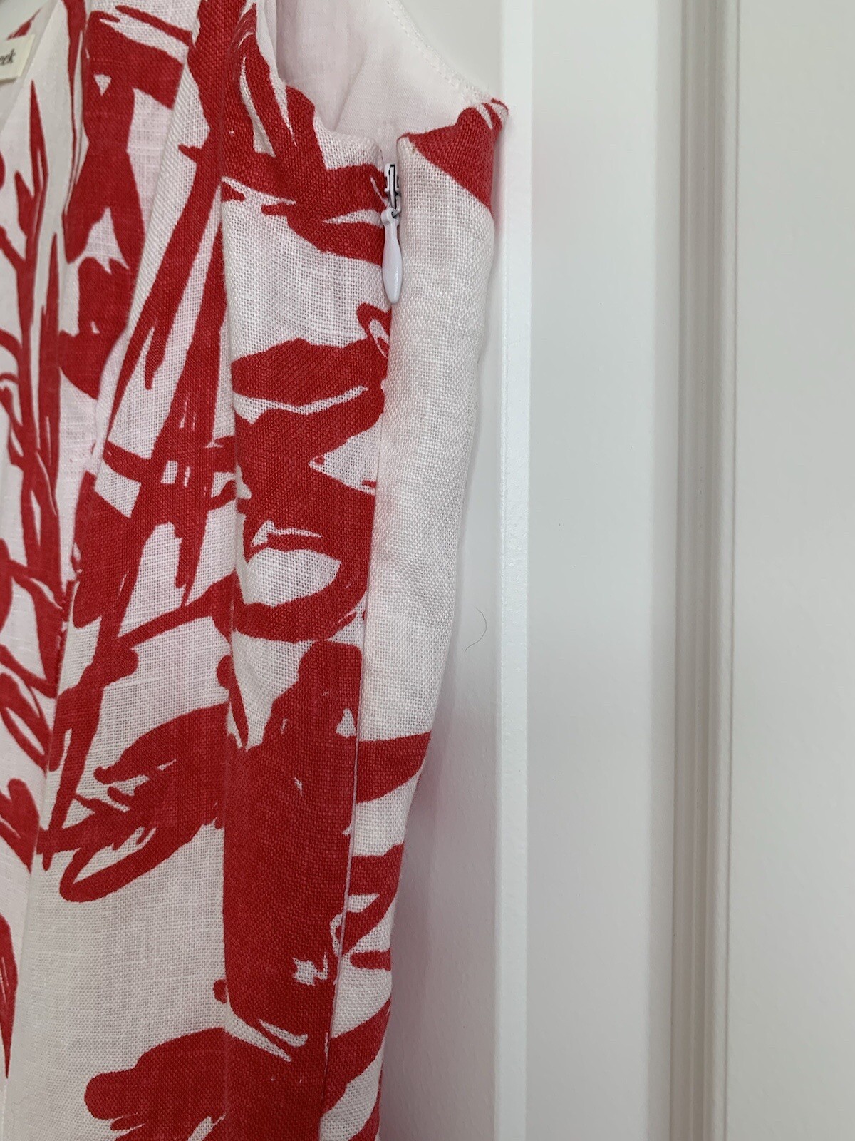 Coldwater Creek Linen Dress Size 6 Midi Red White Abstract Print V Neck Coastal