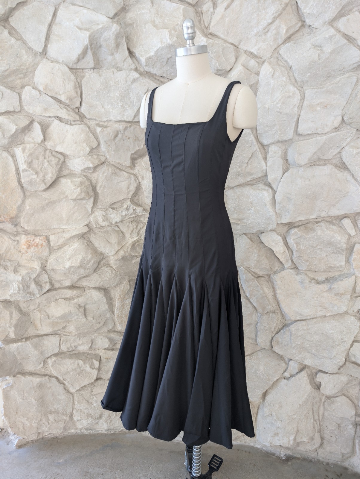 black midi dress small