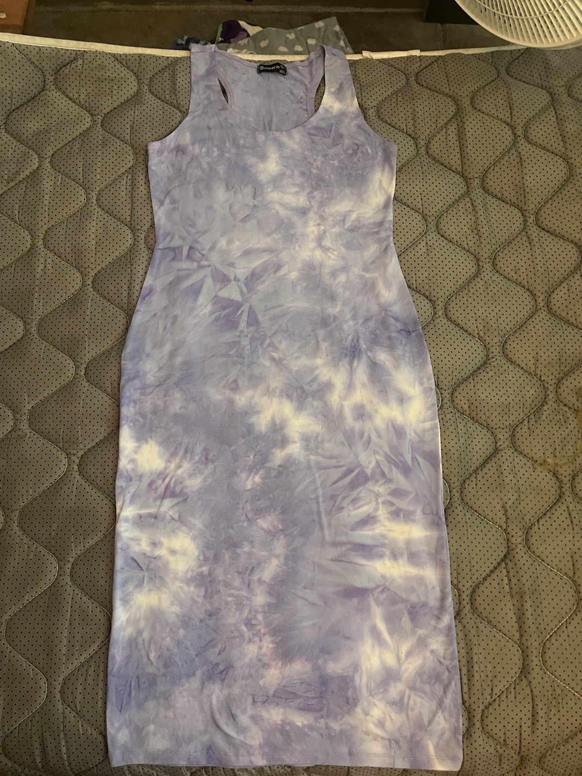 Popular 21 Purple & White Tie Dye Scoop Neck Sleeveless Knit Midi Bodycon L