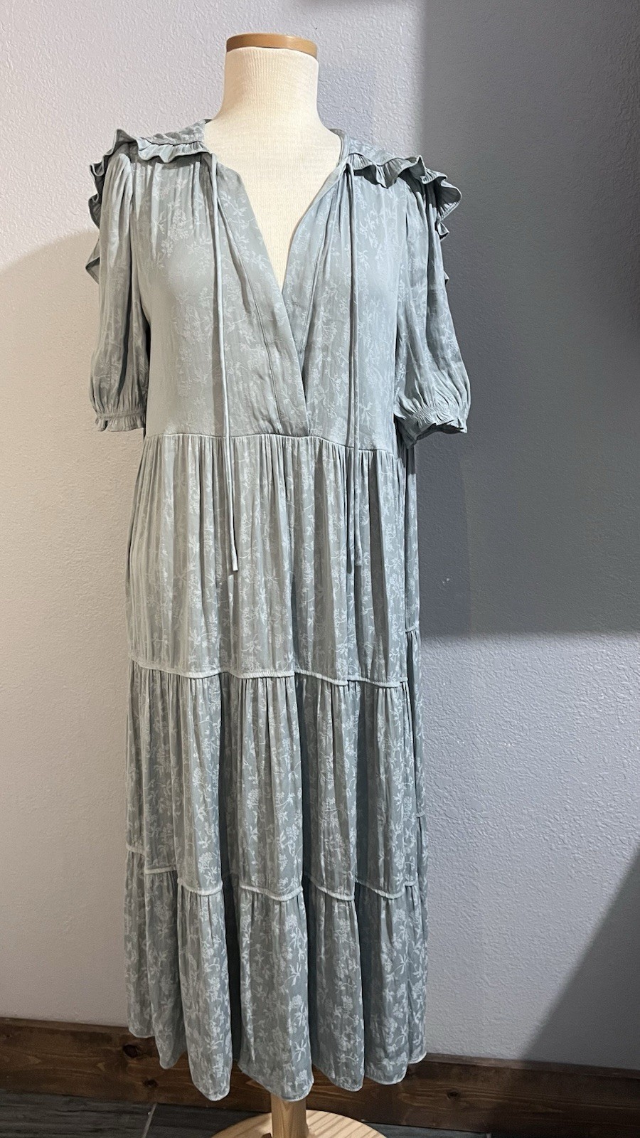 Current Air Women’s Dress Size Medium
