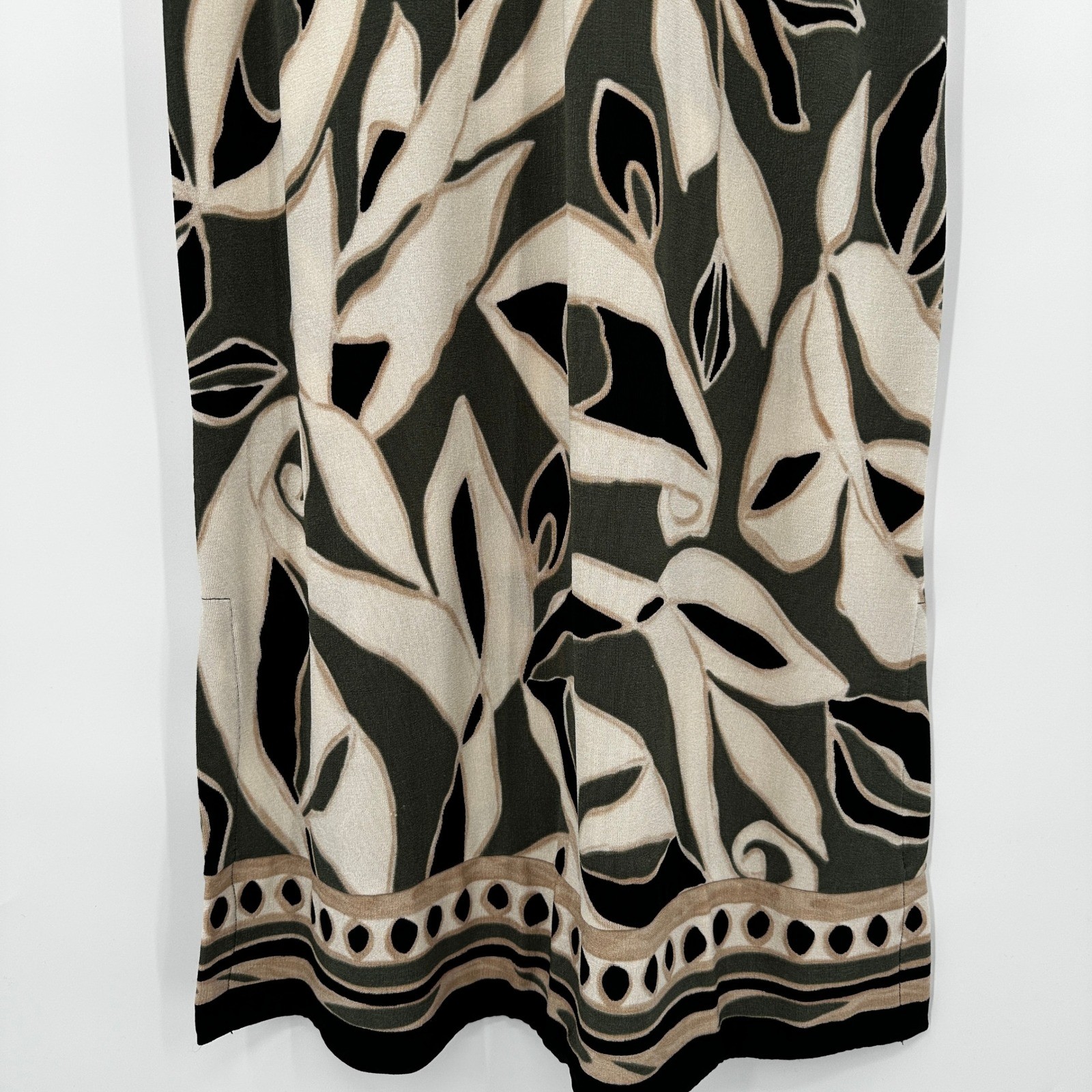 Chicos V-Neck Midi Dress Abstract Leaf Print Olive Cream Black Size 0 S