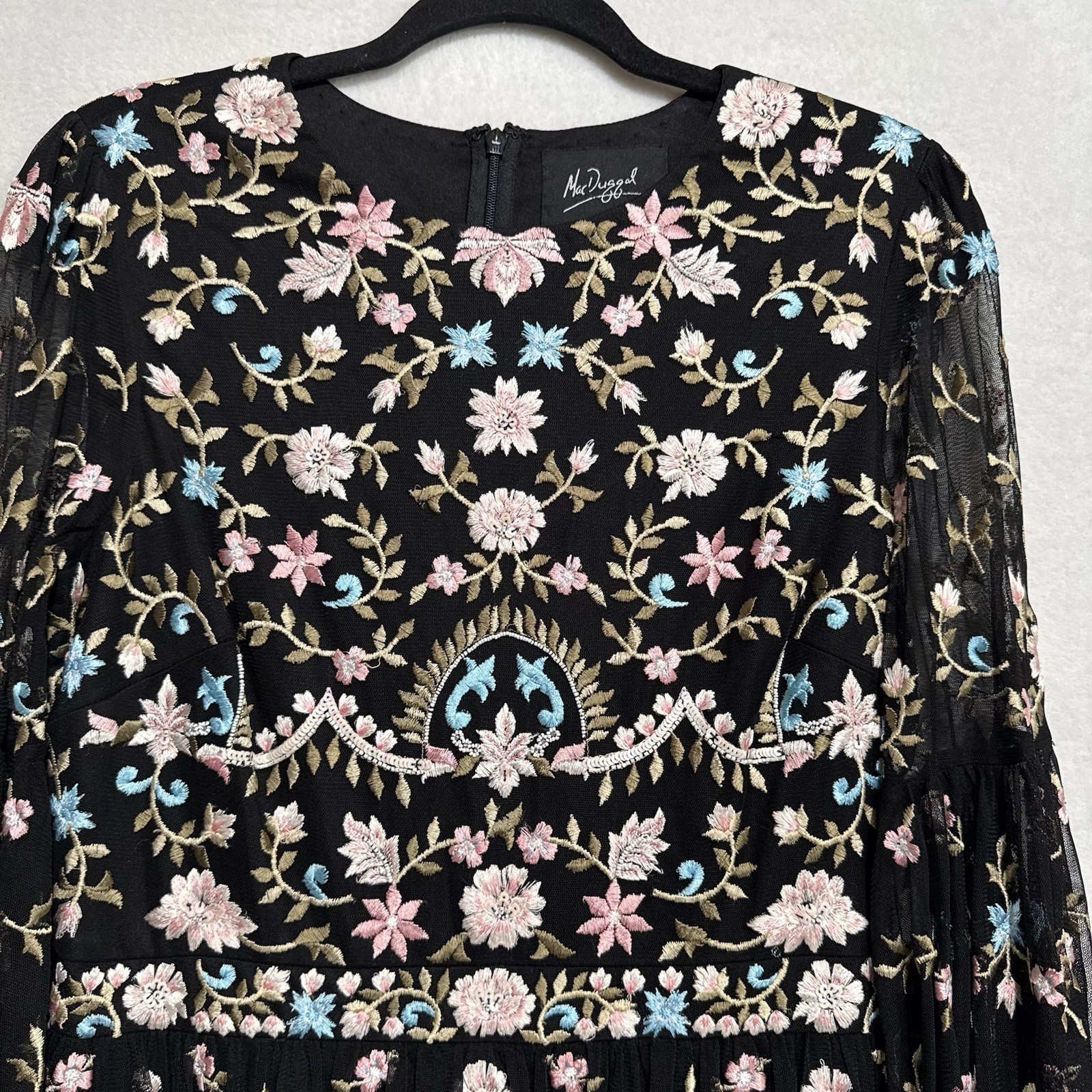 Mac Duggal 35111 Embroidered Floral Gown Black Long Bishop Sleeve Size 8 NWT