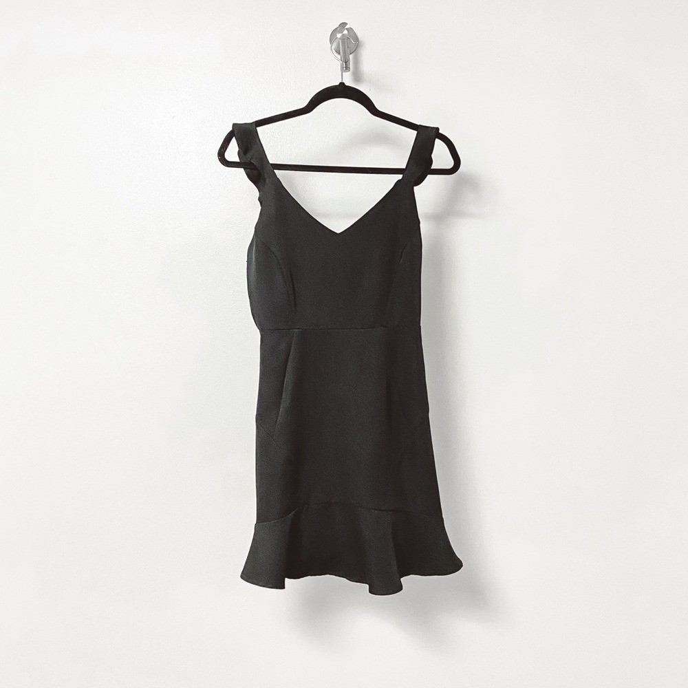 Gianni Bini Spring Sleeveless Fall Prep Chic V-Neck Flounce Hem Dress Black