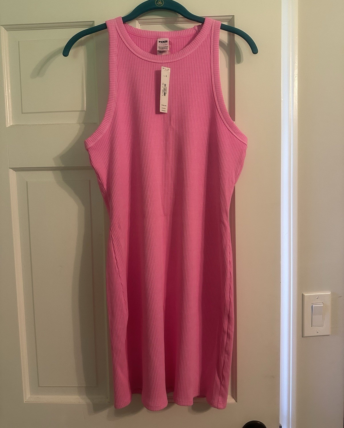 PINK Victoria’s Secret Women’s Pink Solid Ribbed Knit Tank Midi Crew Neck L