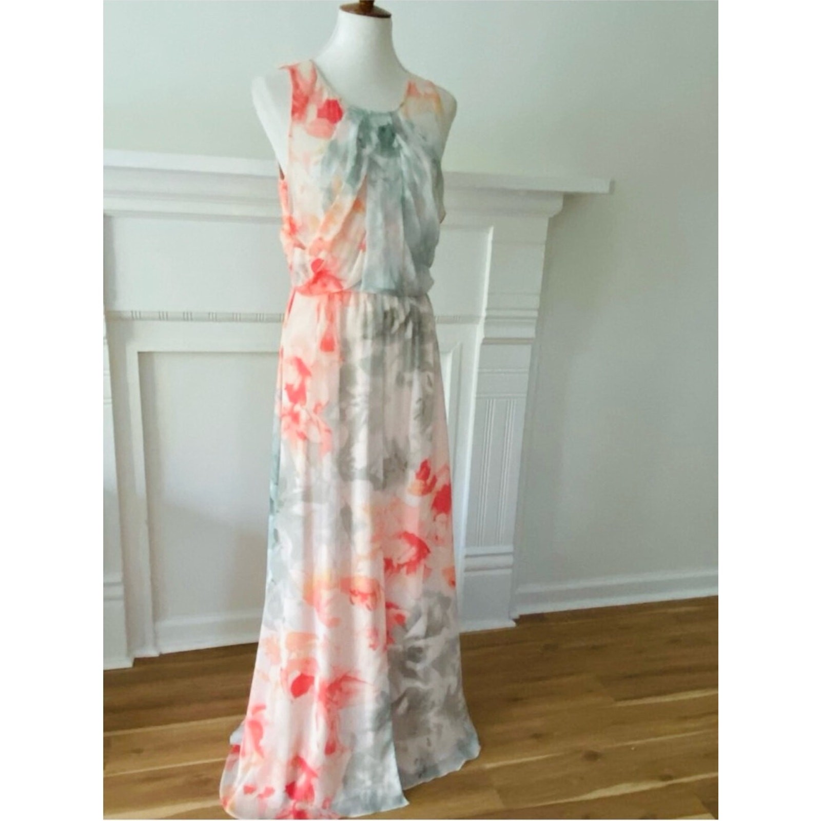 Vince Camuto Formal Dress 8 Gown Medium Maxi Dress Chiffon Wedding Guest Cruise