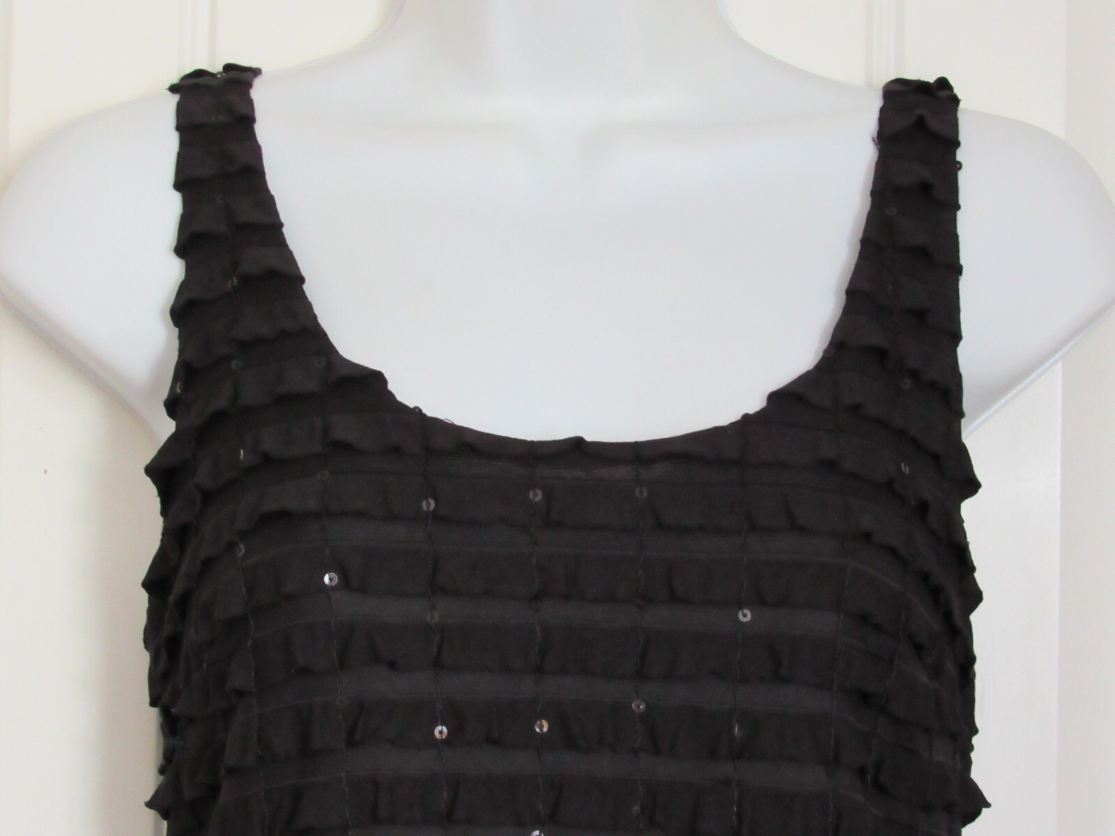 Gibson ~ Sleeveless Scoop Neck Black Ruffle Sequin Short Dress ~ M
