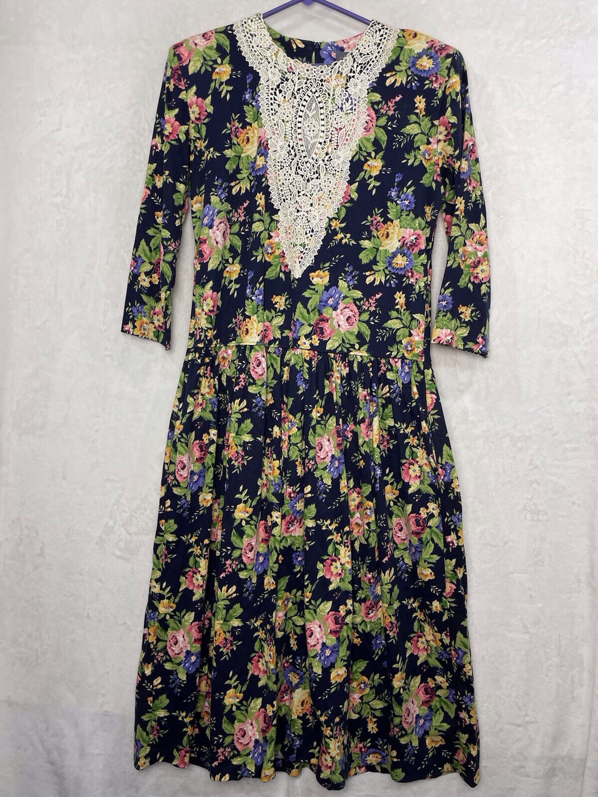 Vintage Floral Lace Bib Midi Dress L Cottage Navy Blue Green Red Rose USA 80s