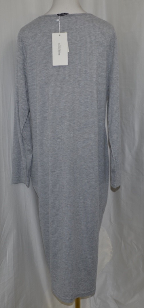 NWT BloomChic V Neck Two Toned Long Sleeve Dress Size 14-16
