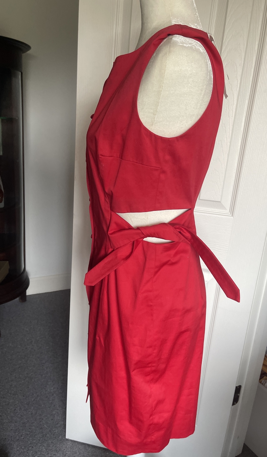 NWT Misha Nonoo Red Dress Sleeveless Cut Out Lined Sheath Stretch Small Sz. 6