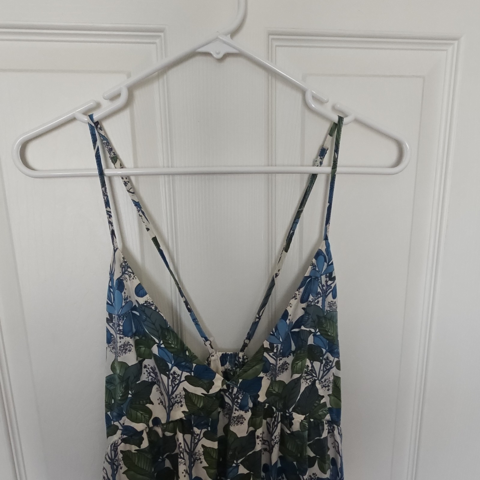 Pataloha Blue Green White Floral V-Neck Strappy Sleeveless Maxi Dress Pockets M