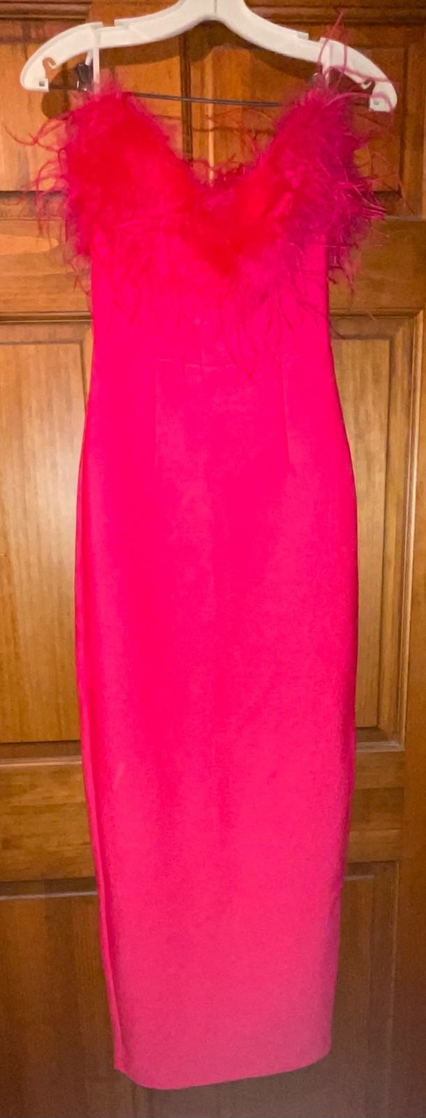 Unbranded Womens Hot Pink Bandage Dress w/Feathers Small Strapless Poly/Spandex
