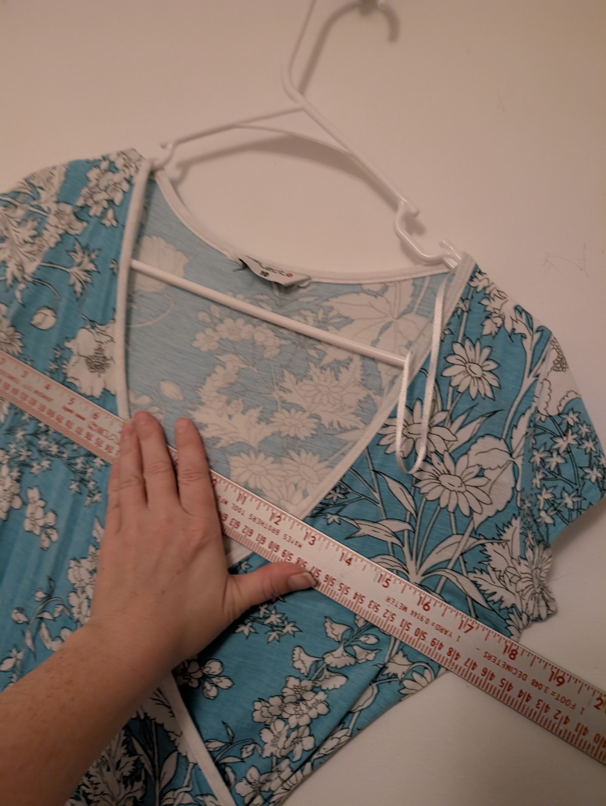 FROM UK Floral Faux Wrap Stretch NO IRON Small Layered blue White Size Small