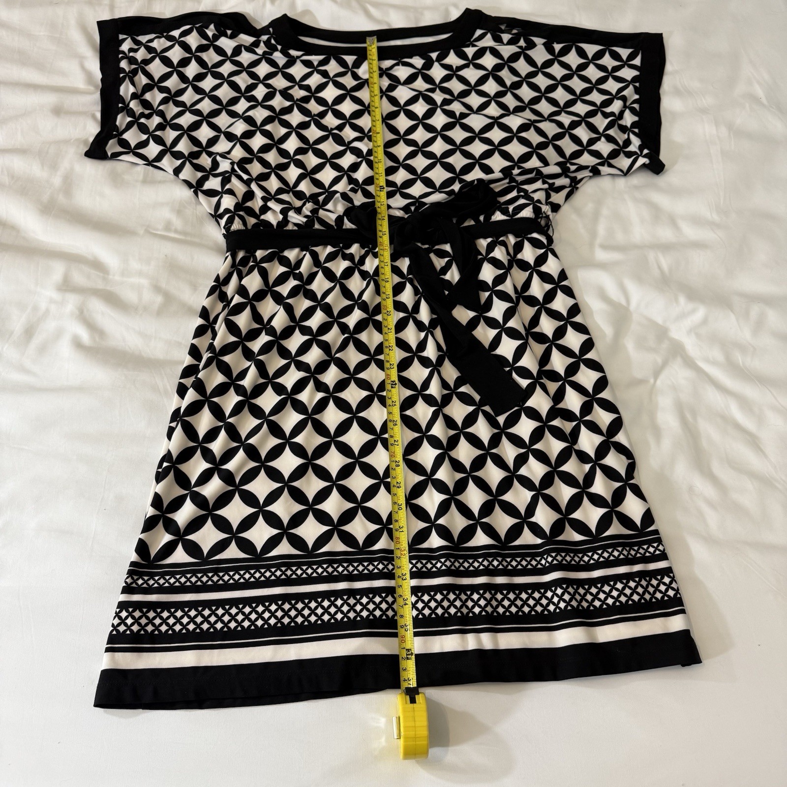 DB Established 1962 Women’s 16 Shift Dress Black Geometric Print Slit Sleeve Y2K