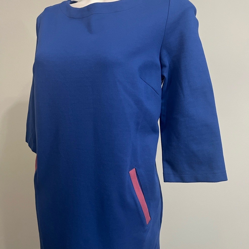 Betabrand Half Day Shift Dress Sz Med blue w/ mauve pocket trim casual office