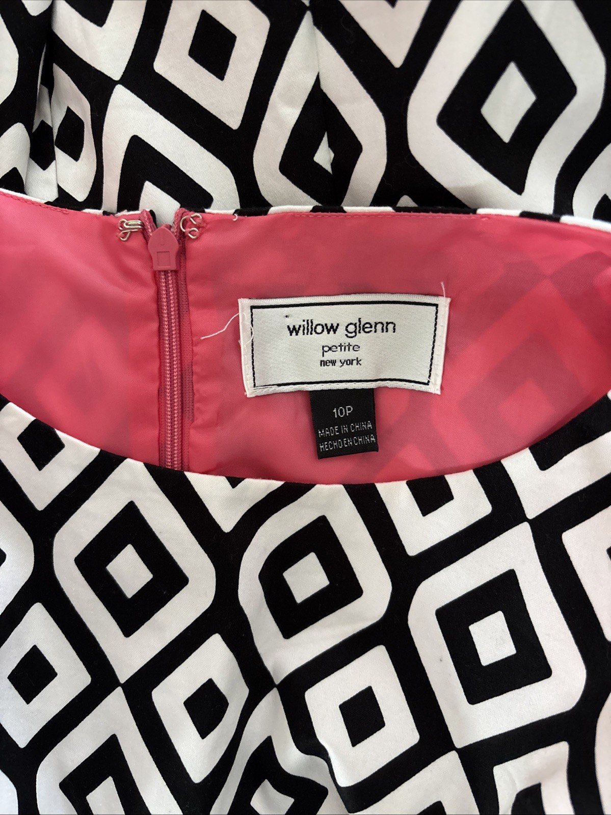 Willow Glenn Petite Black, White & Pink Sleeveless Sundress – Women’s Size 10P
