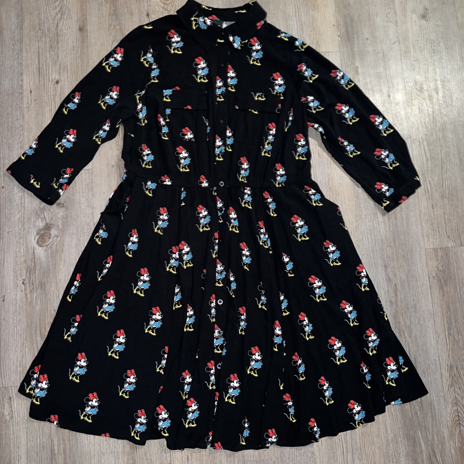 Disney Store Midi Dress Minnie Mouse Character Button Front w/Pockets Size 2