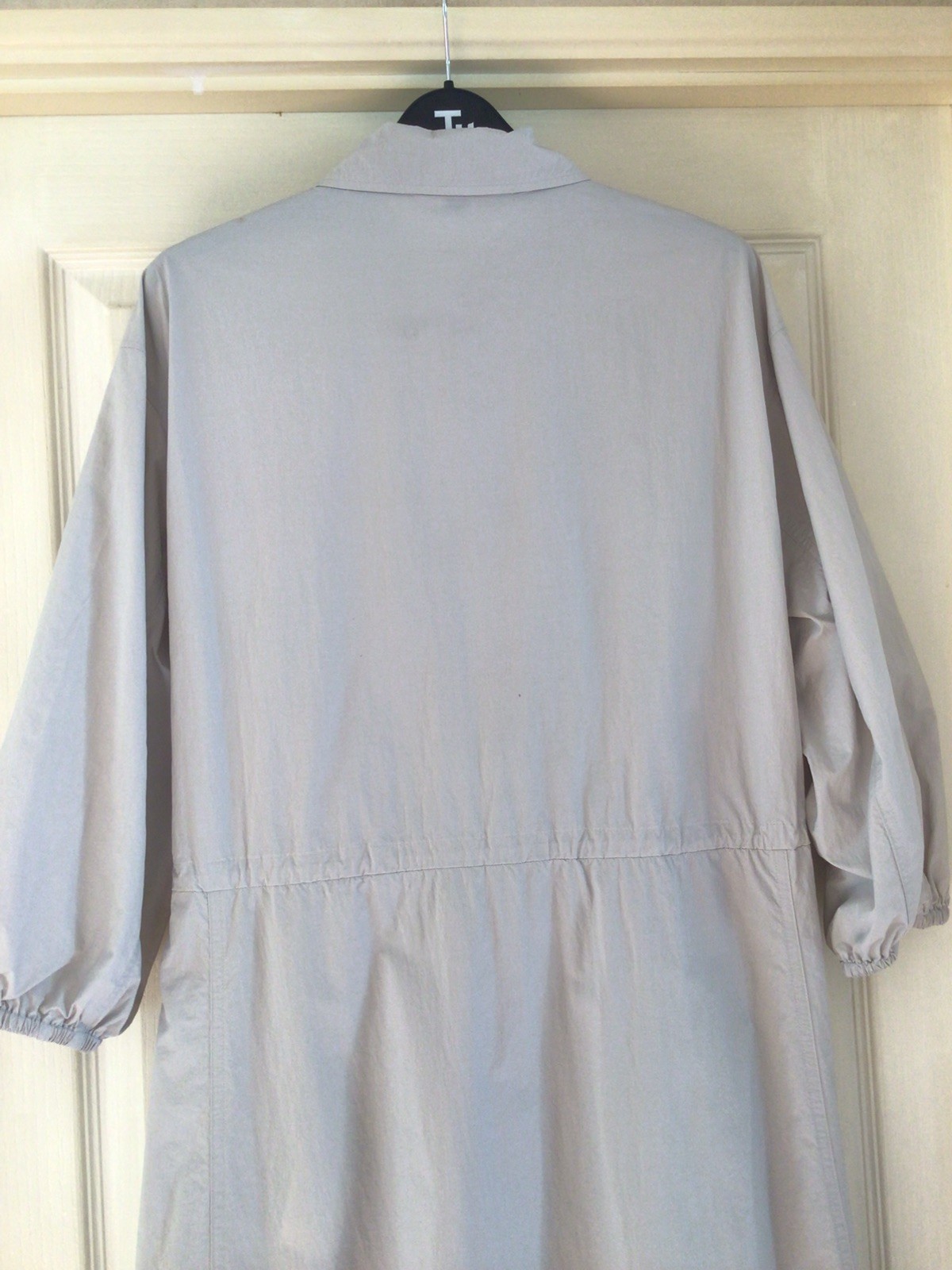 NEW Stone colour collared zip front midi 3/4 sleeve Dress Size S By UNI QLO