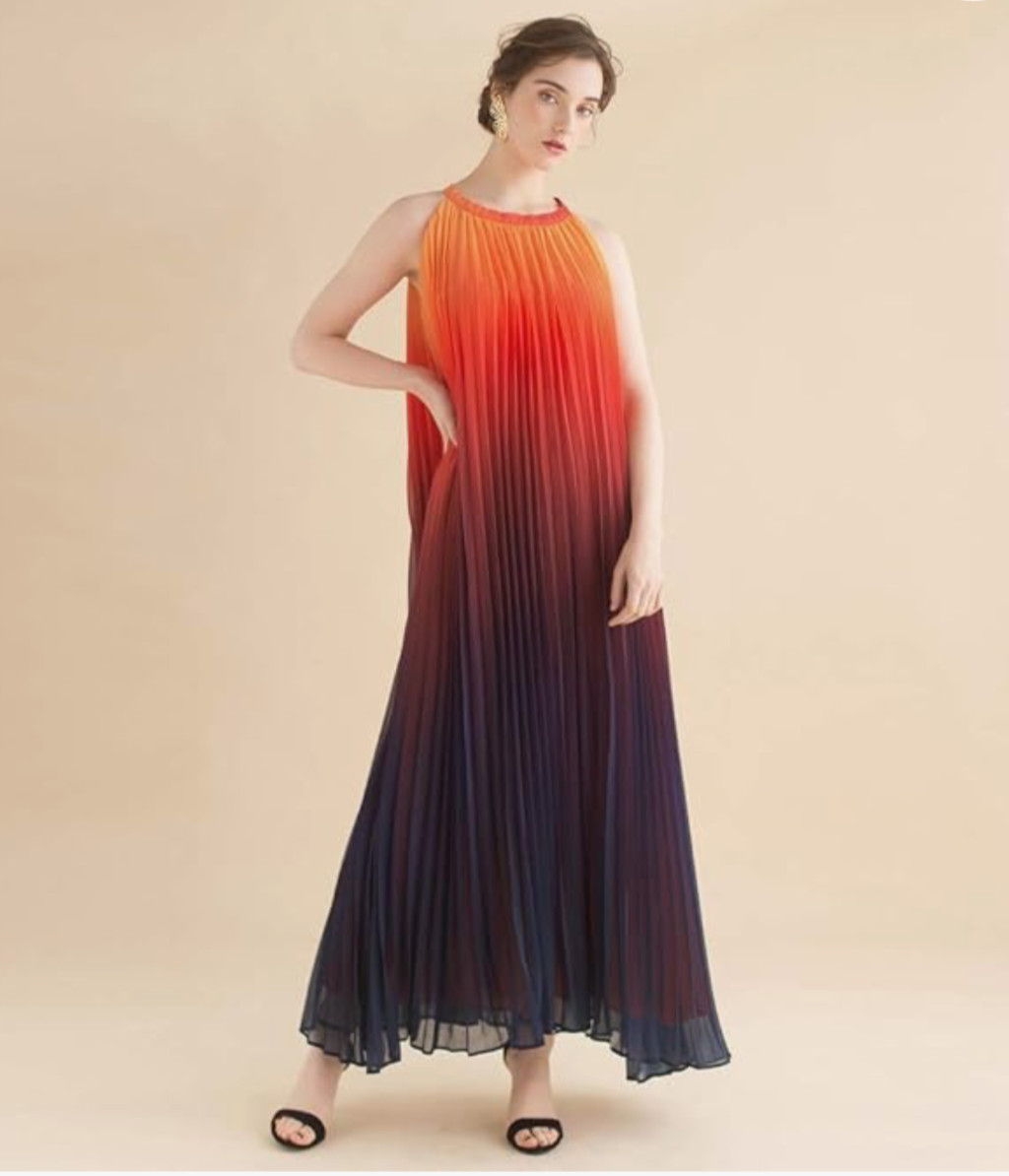 ChicWish Ombre Gradient Sunset Halter Pleated Maxi Dress Size M/L