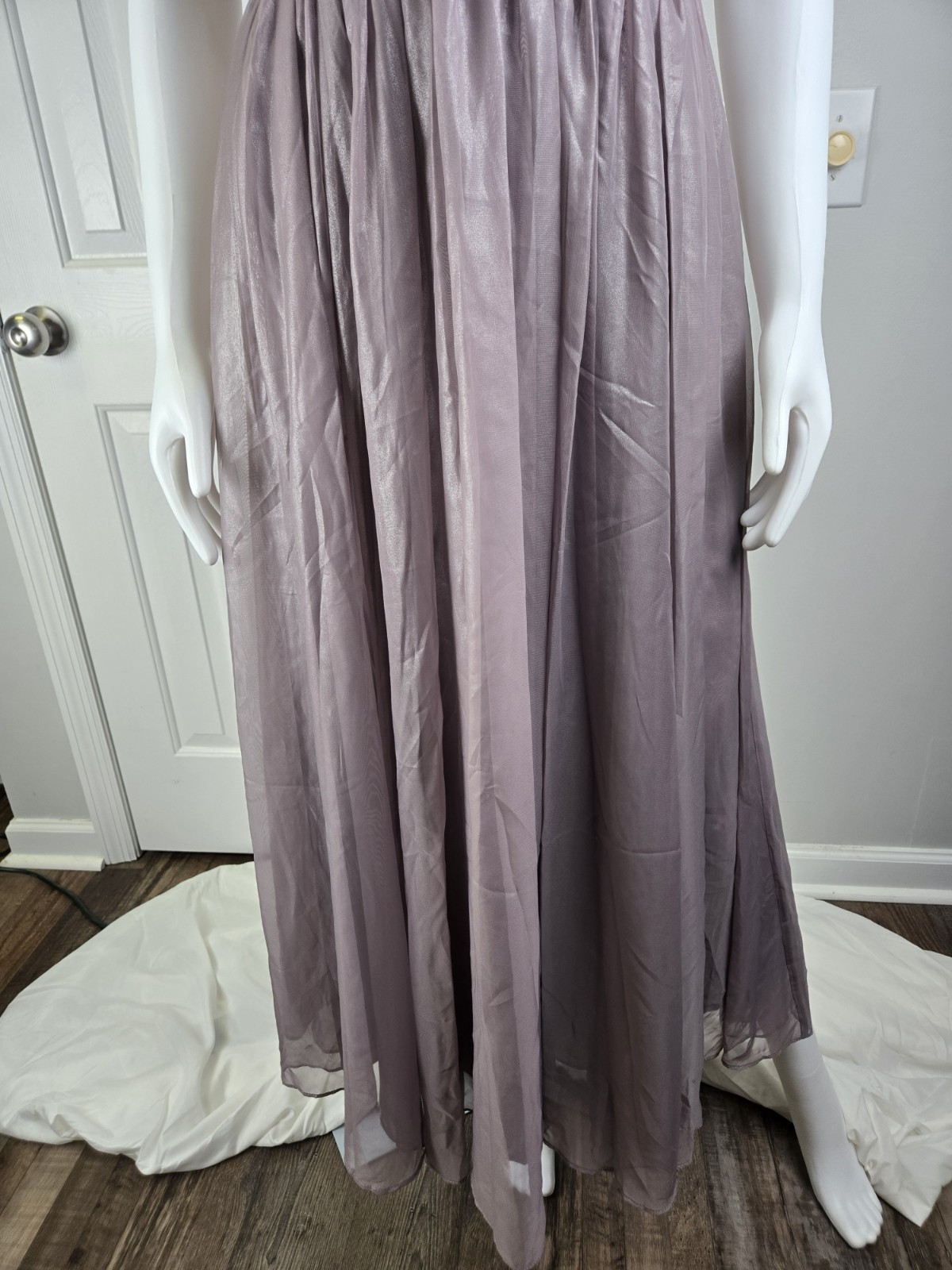 Vera Wang Tiered Layered Formal Evening Dress Dusty Purple Size 6