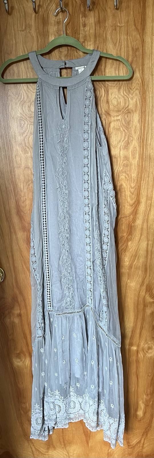 Icy-gray Embroidered Boho Sundance Dress, Women’s Size 10, Sewn-in Lining