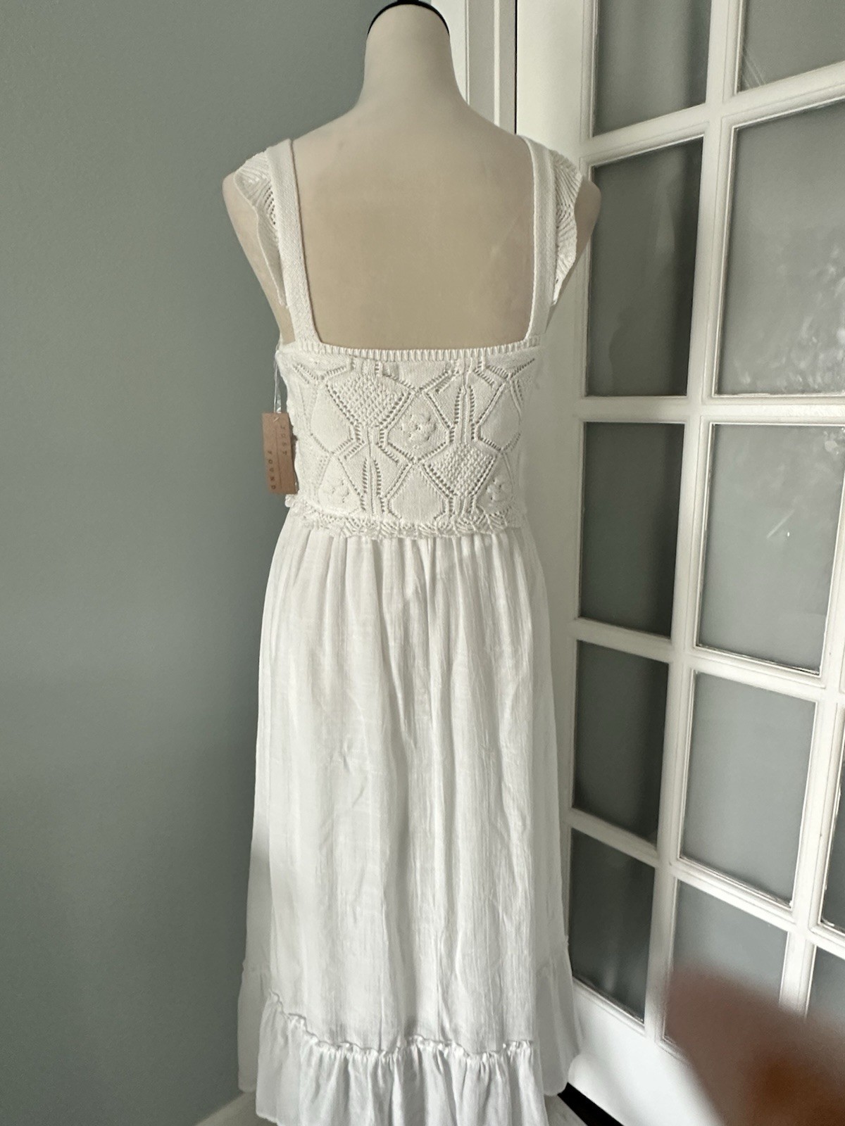 Just Found White Crochet Ruffle Square Neck Sleeveless Maxi Dress Size L