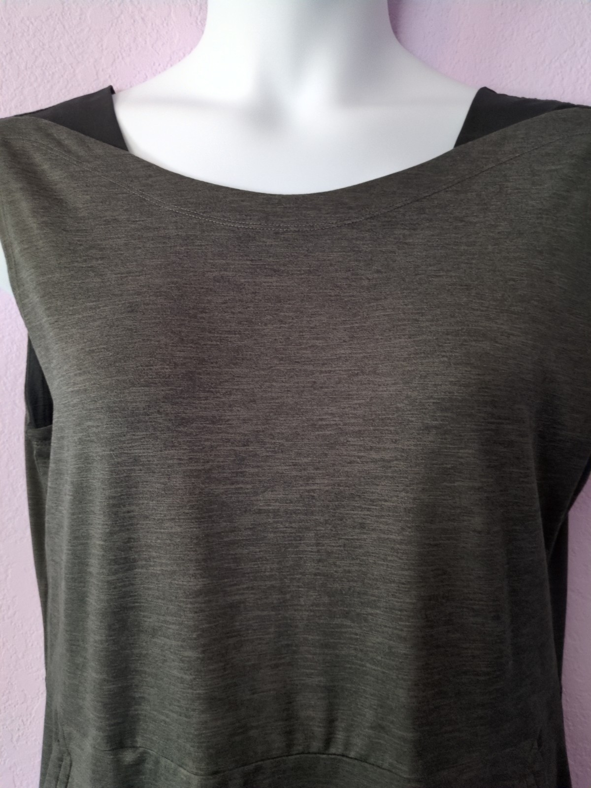 Grey Colombia Active Dress Size Large
