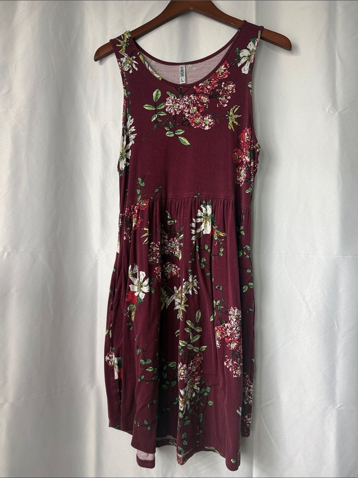 Sleeveless Floral Midi Dress in Burgundy