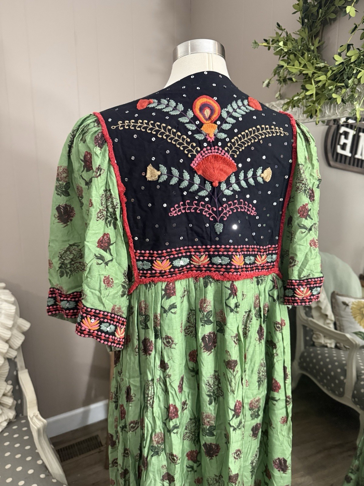 Verb By Pallavi Singhee XL Basil Embroidered Maxi Dress Green