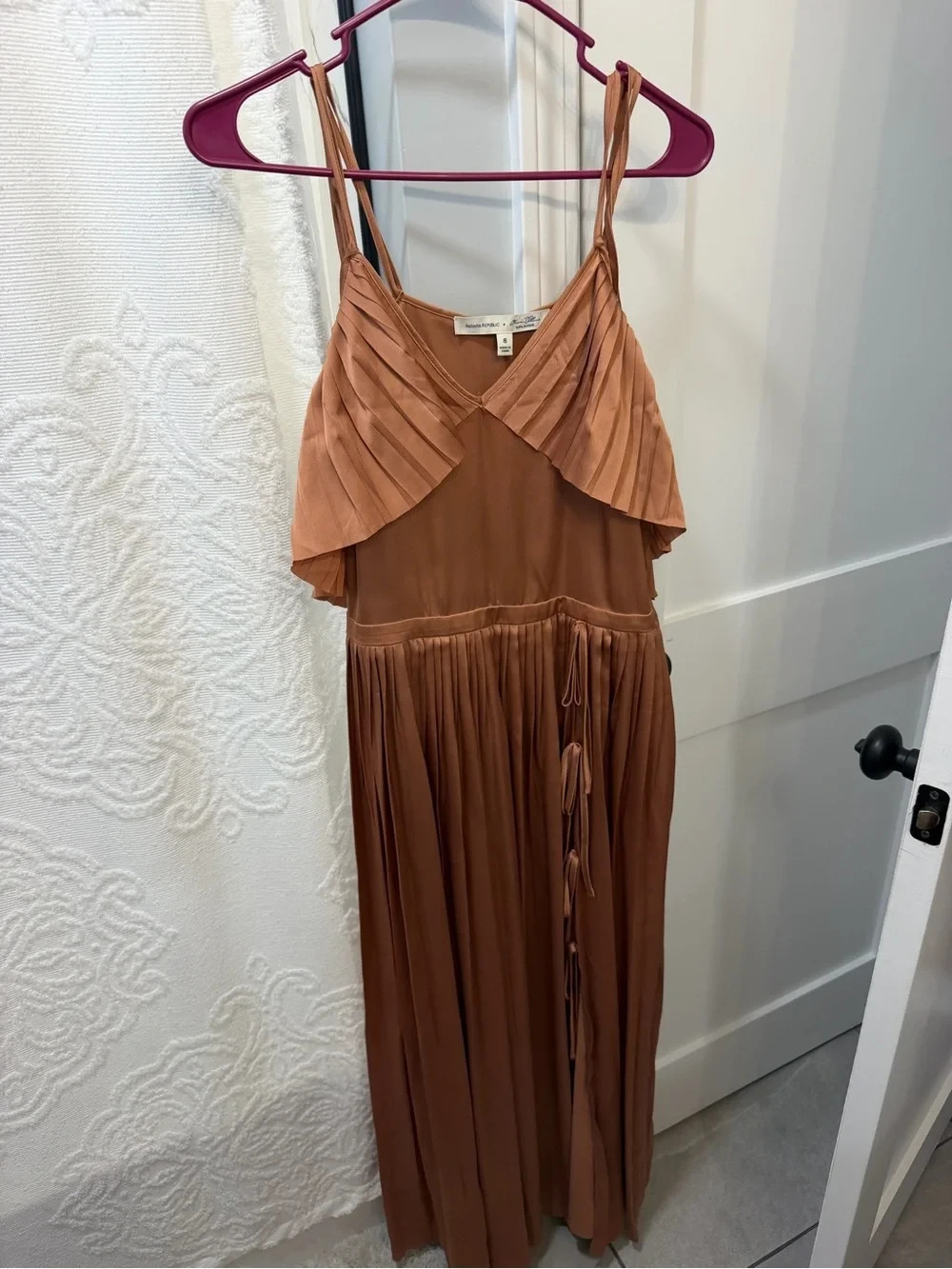 Banana Republic rust brown pleated maxi dress size 8