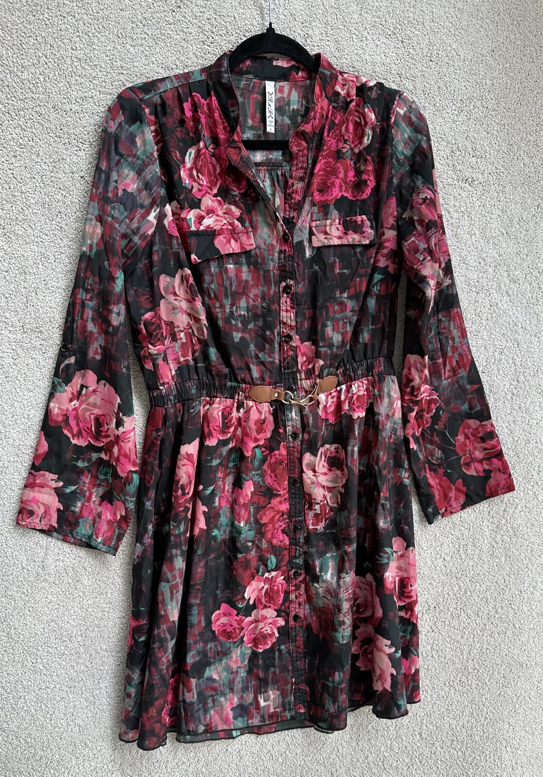 R&B Dress Womens Large Red Multicolor Floral Roll Tab Sleeve Button