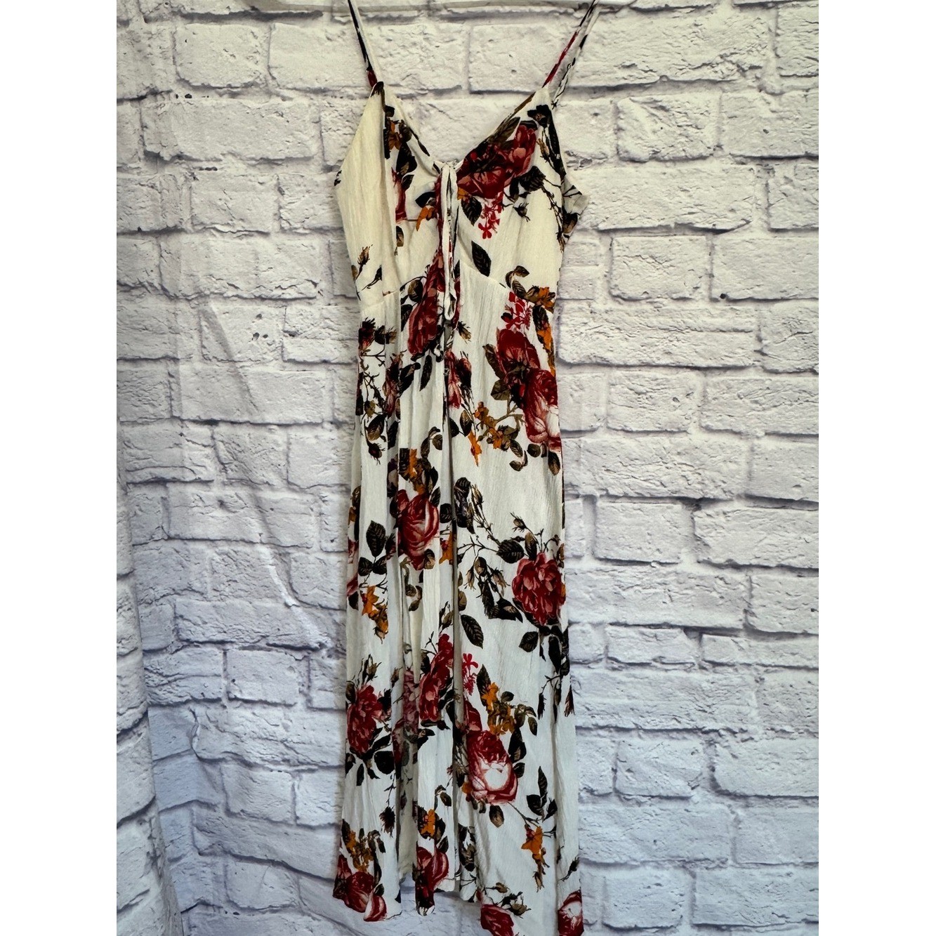 Timing Cream Maxi Dress with Red Rose and Green Leaf Print
