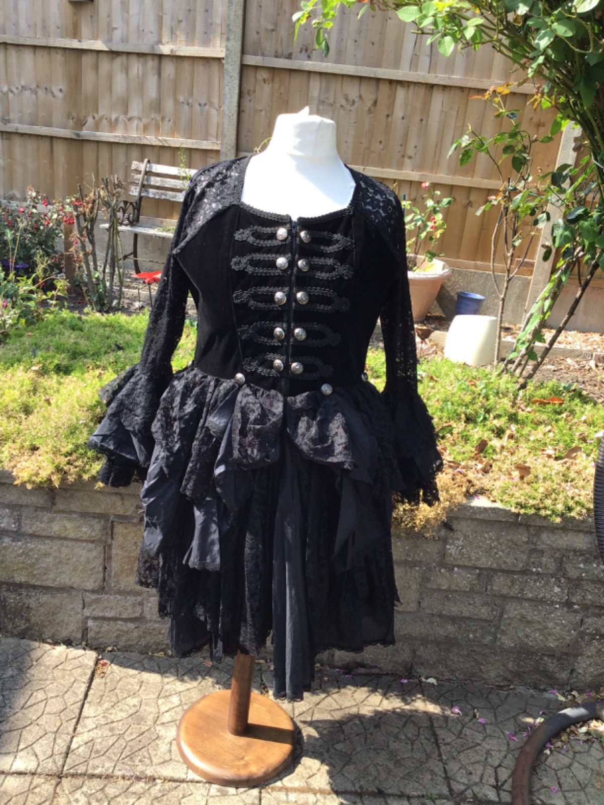 Dark Star Black Pirate Dress size 20
