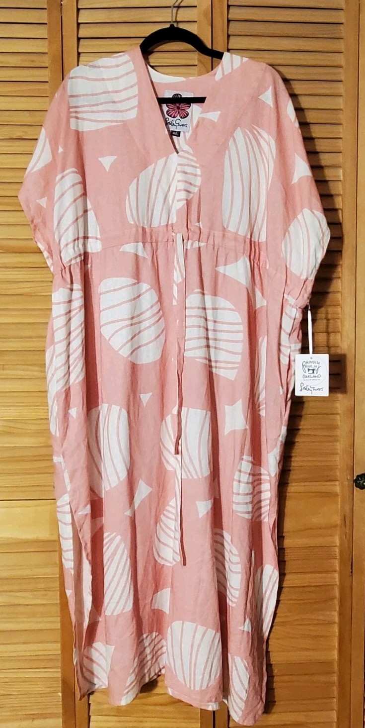 NWT Lesley Evers Tegan Caftan Woodpile Midi Dress Medium Pink Blush & White