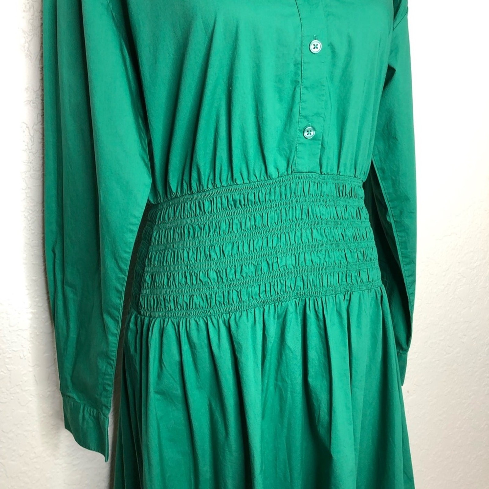 Ann Taylor green smocked waist button down midi shirt dress size 6