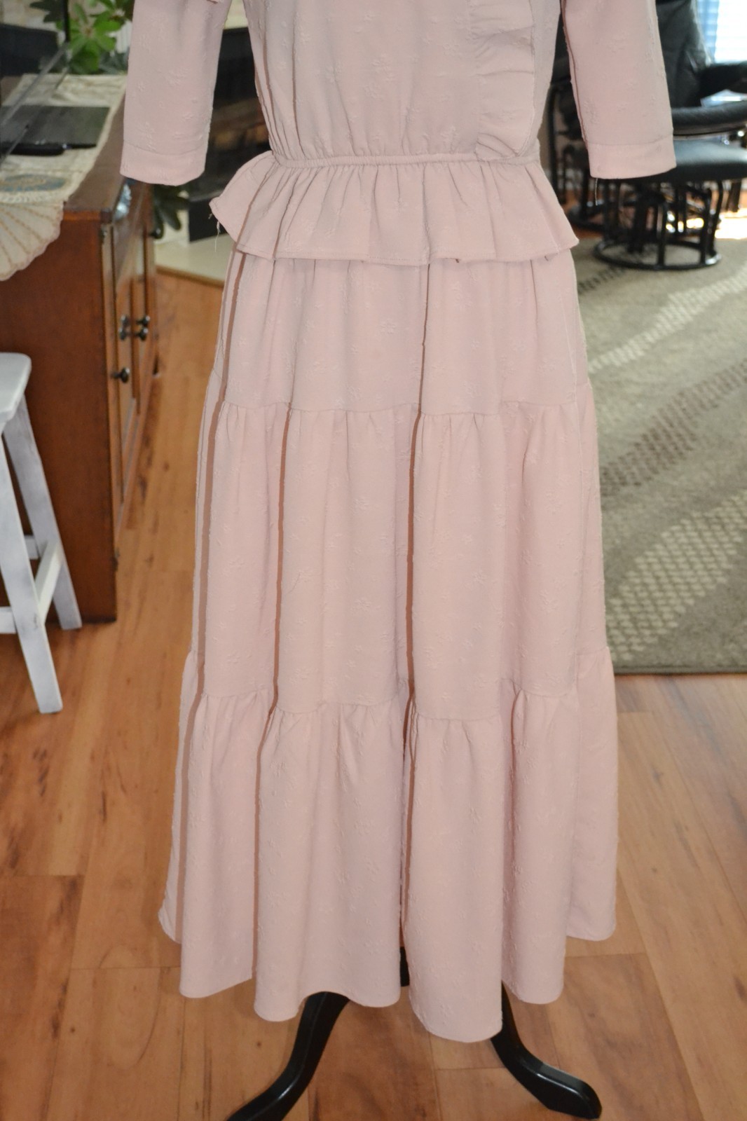 Ladida Powder Pink short sleeve Ruffle Embroidered Tiered Romantic Midi Dress S