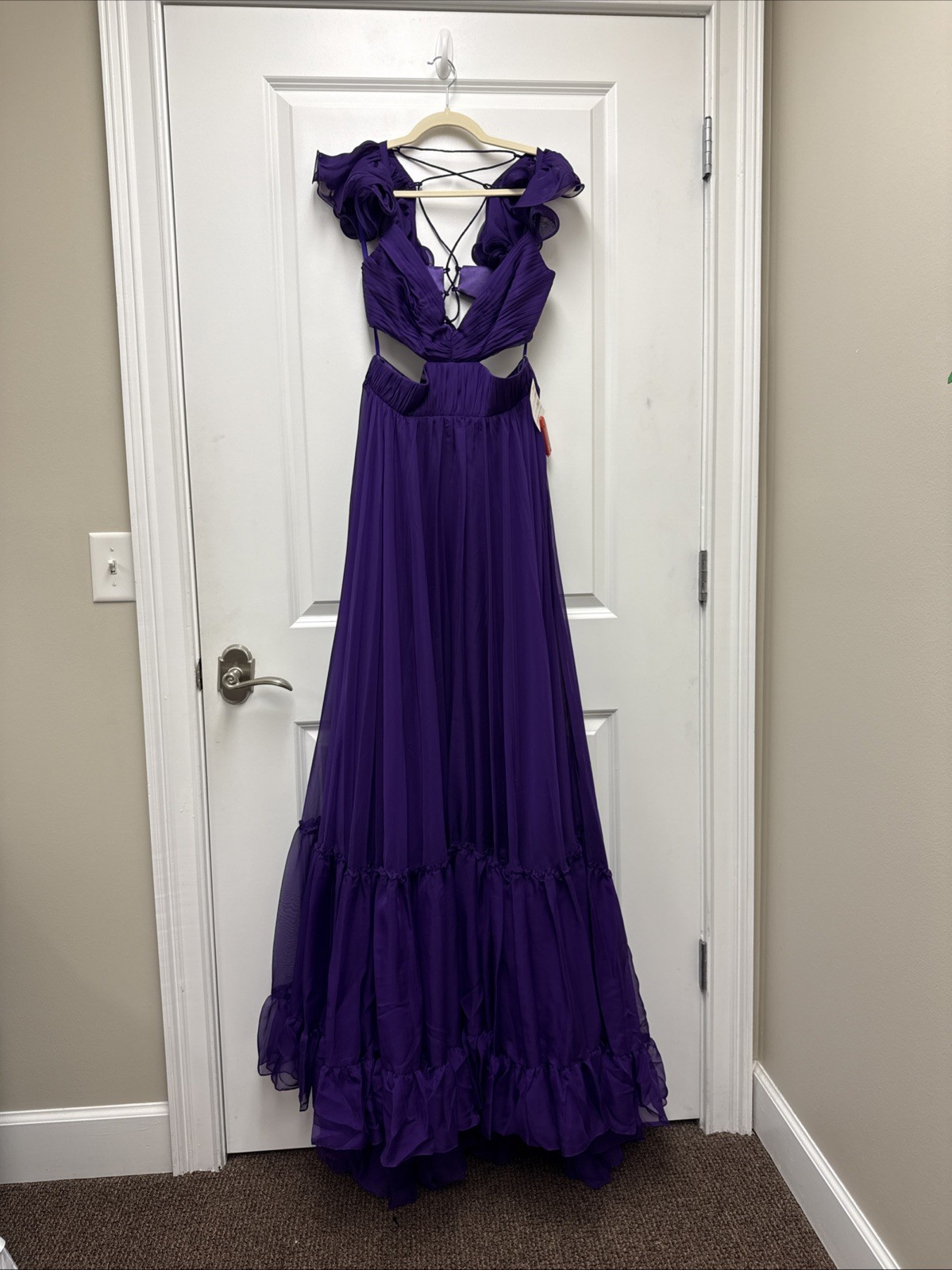 Mac Duggal Size 8 Purple 70254 Ruched Ruffled Shoulder Cut out Lace Up Gown Prom