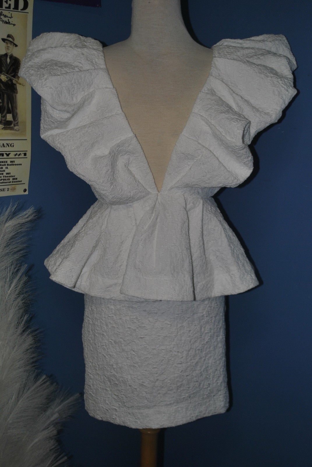 MABLE White Textured Ruffle Peplum Mini Dress Deep V Open Back Size Small NWT