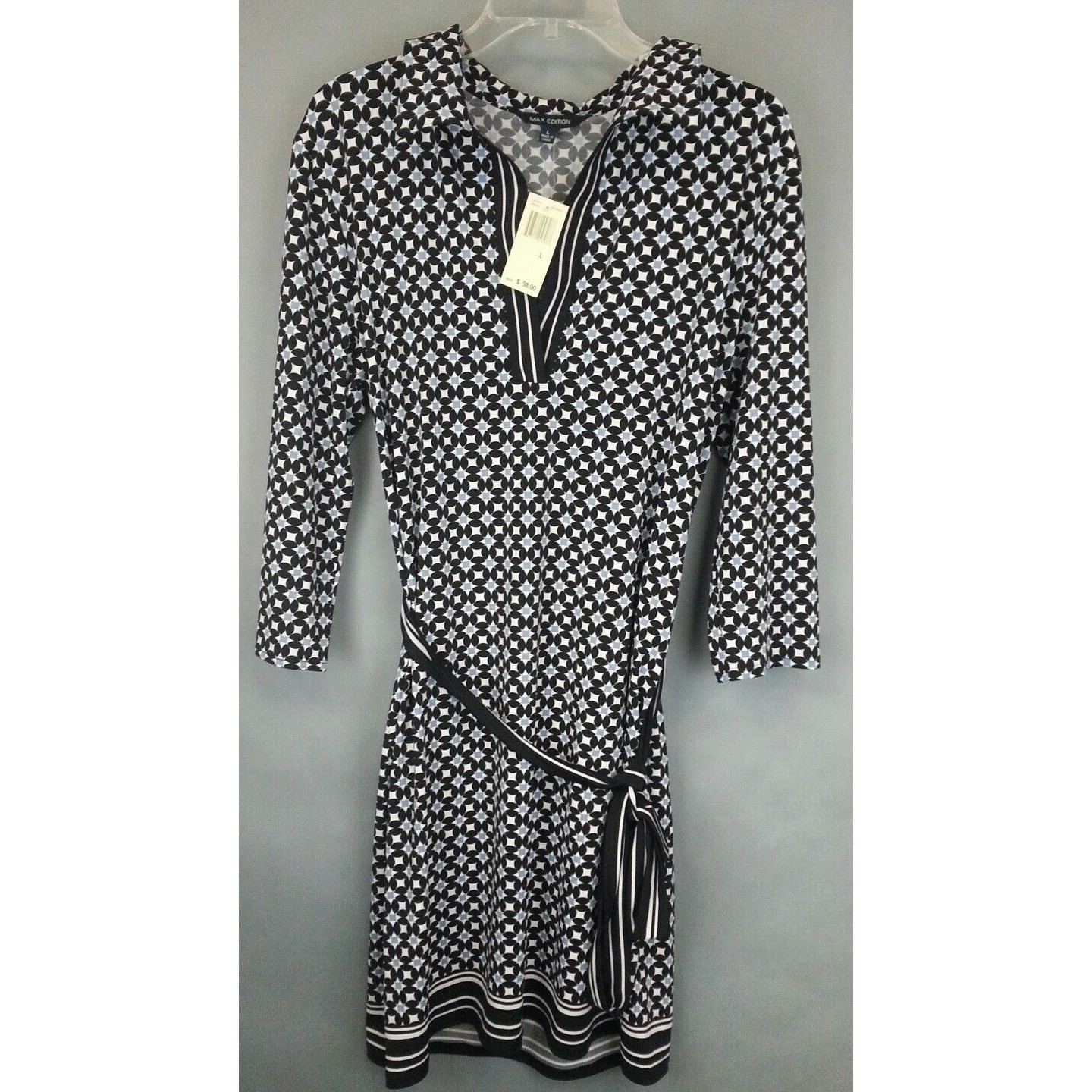 NWT NEW Max Edition Women’s Blue White Black Geometric W/ Belt Stretch Large $98